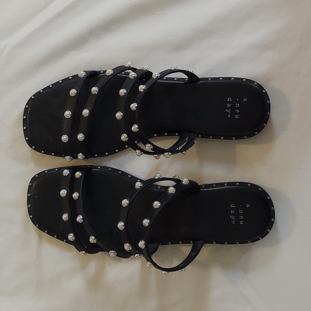 A New Day sandals Size 8 black